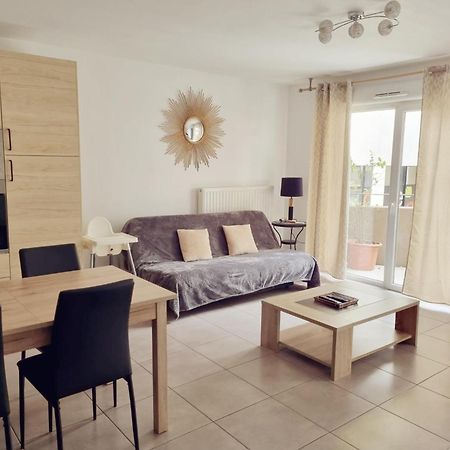 Grand Appartement Avec Garage Et Terrasse Castelnau-le-Lez Luaran gambar
