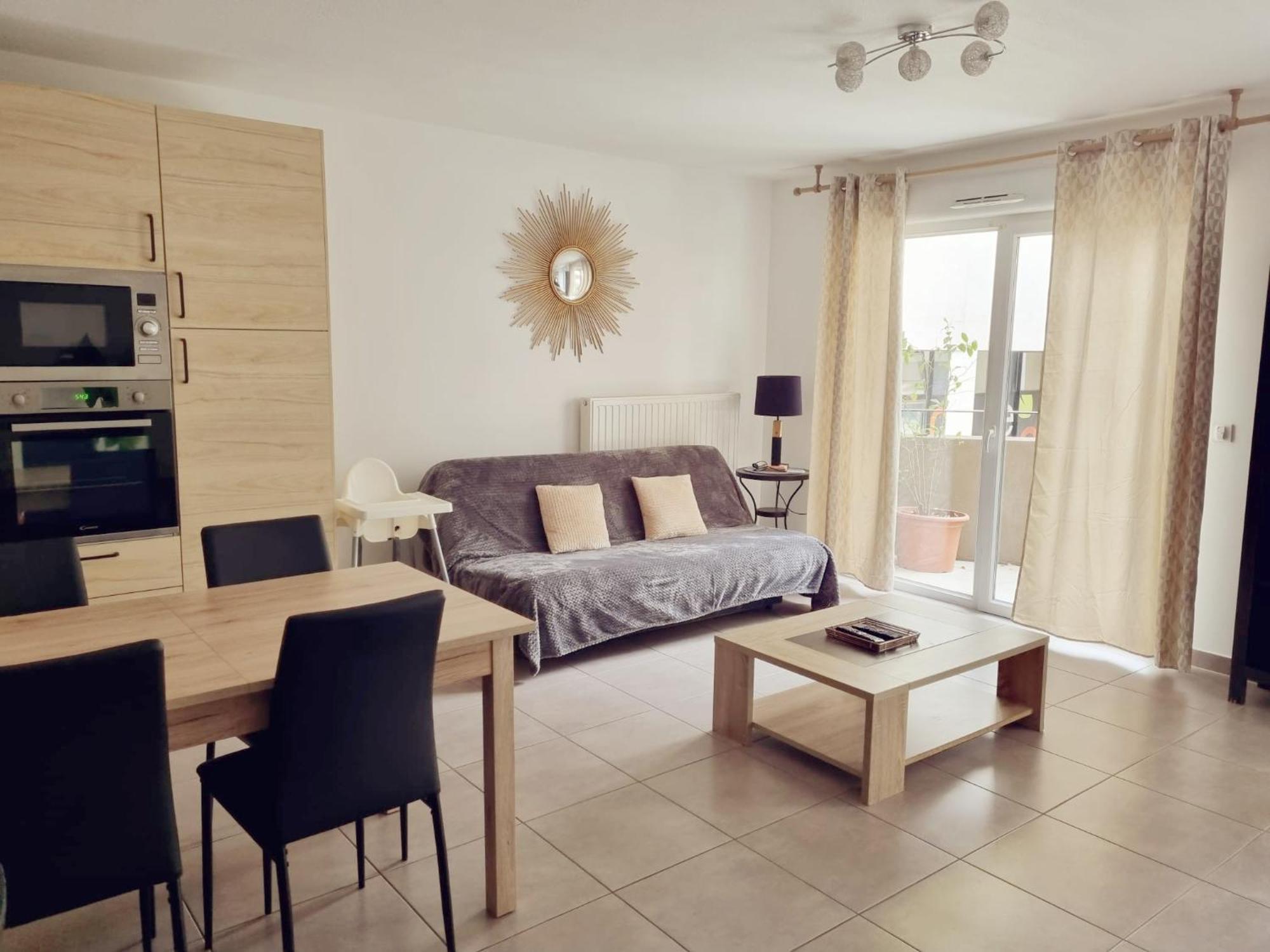 Grand Appartement Avec Garage Et Terrasse Castelnau-le-Lez Luaran gambar