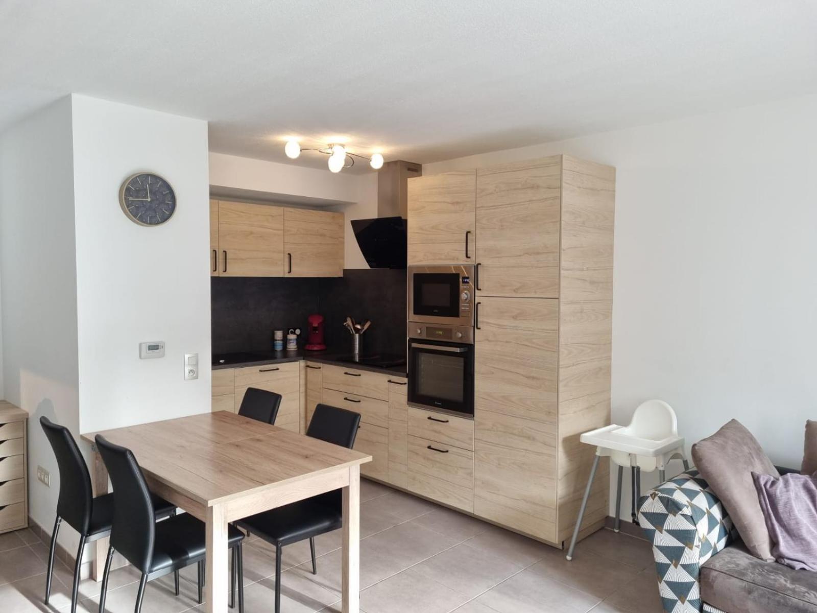 Grand Appartement Avec Garage Et Terrasse Castelnau-le-Lez Luaran gambar